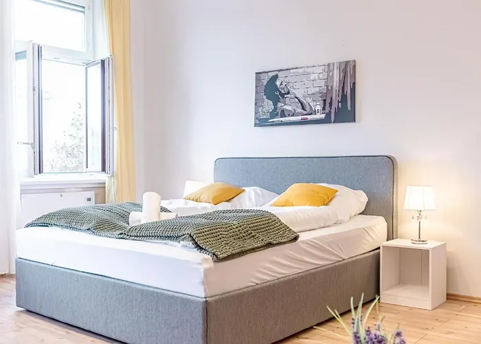 Διαμέρισμα Attractive 2br Near Akh Ideal For Short & Longstays Βιέννη