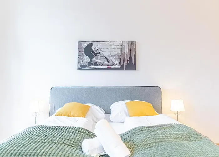 Διαμέρισμα Attractive 2br Near Akh Ideal For Short & Longstays