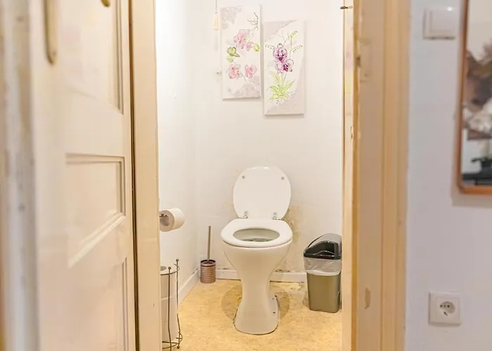Διαμέρισμα Attractive 2br Near Akh Ideal For Short & Longstays *