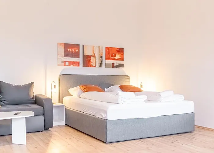Attractive 2br Near Akh Ideal For Short & Longstays *