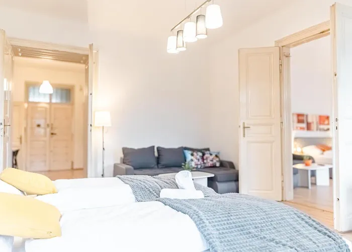 Διαμέρισμα Attractive 2br Near Akh Ideal For Short & Longstays *