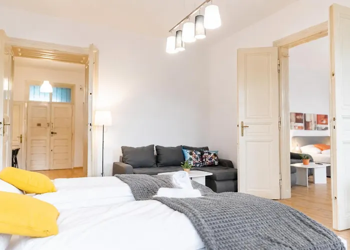 Διαμέρισμα Attractive 2br Near Akh Ideal For Short & Longstays *