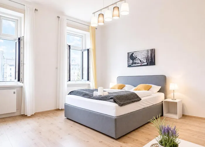 Διαμέρισμα Attractive 2br Near Akh Ideal For Short & Longstays *